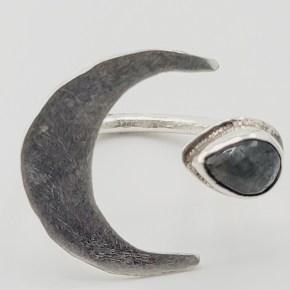 LABRADORITE MOON ADJUSTABLE RING HANDMADE IN STERLING SILVER METAL - Picture 3 of 5
